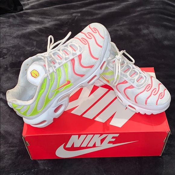 nike air max plus womens colorful